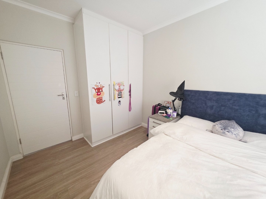 3 Bedroom Property for Sale in Parklands North Western Cape